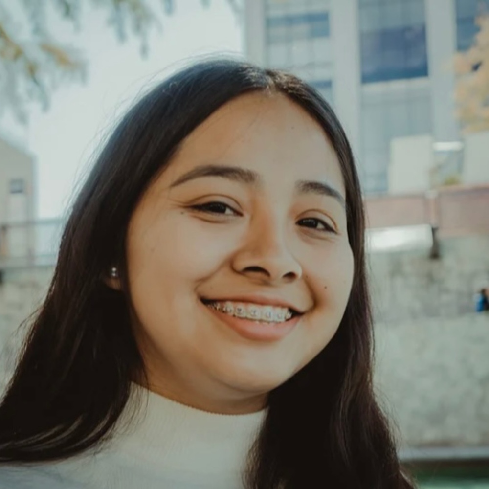 Meet your Posher, Tara